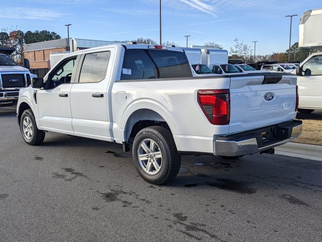 Vehicle image 6 of 41