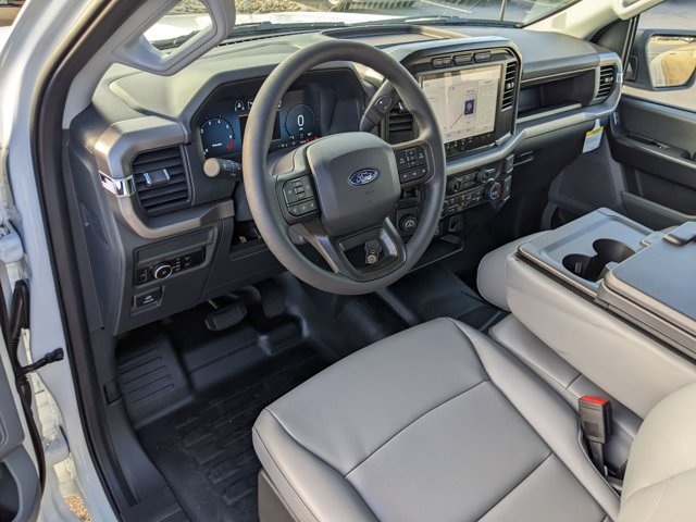 Vehicle image 15 of 41