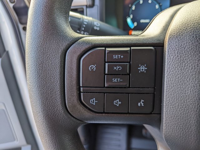 Vehicle image 19 of 41
