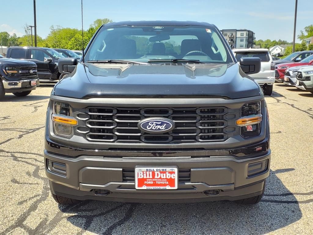 2024 Ford F-150 XL Image 2 of 20