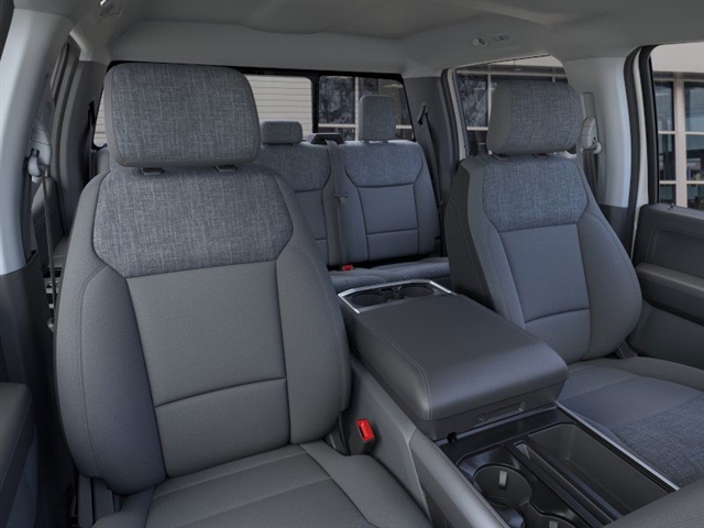 Vehicle image 10 of 22