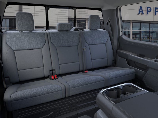Vehicle image 11 of 22