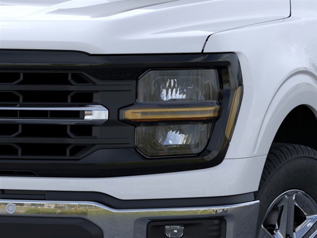 Vehicle image 18 of 22
