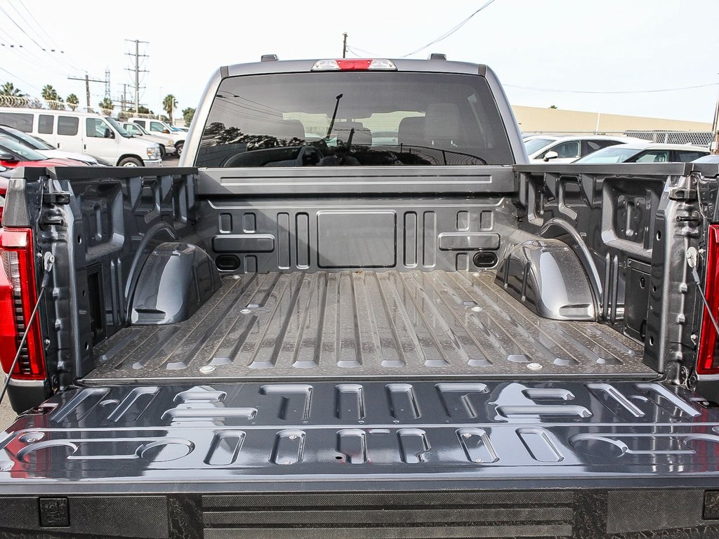 2024 Ford F-150 XLT Image 27 of 51