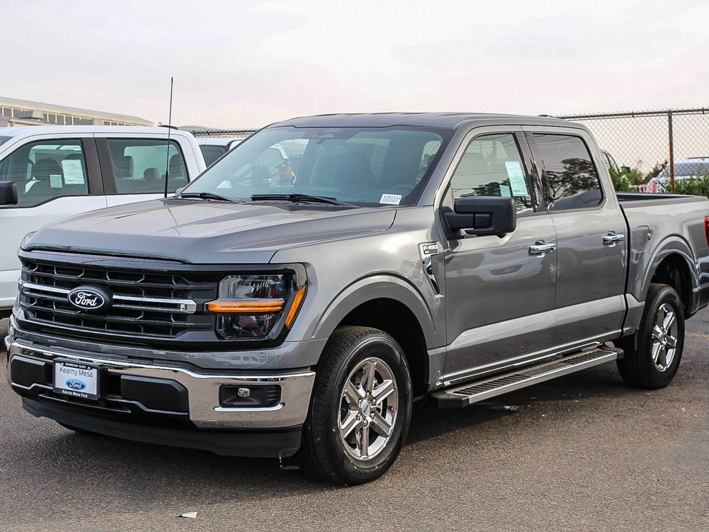 2024 Ford F-150 XLT Image 3 of 51