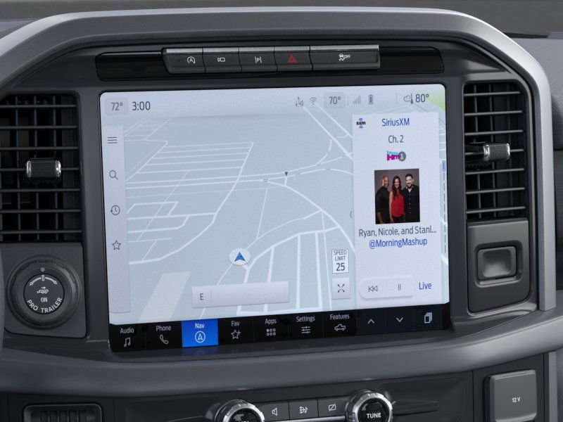 Vehicle image 14 of 22