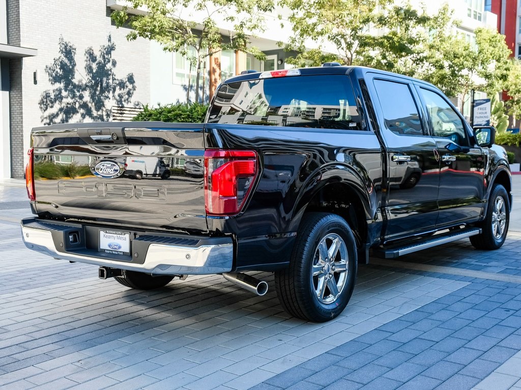 Vehicle image 8 of 48
