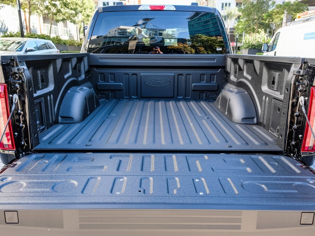 Vehicle image 24 of 48