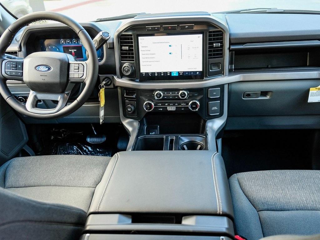 Vehicle image 14 of 48