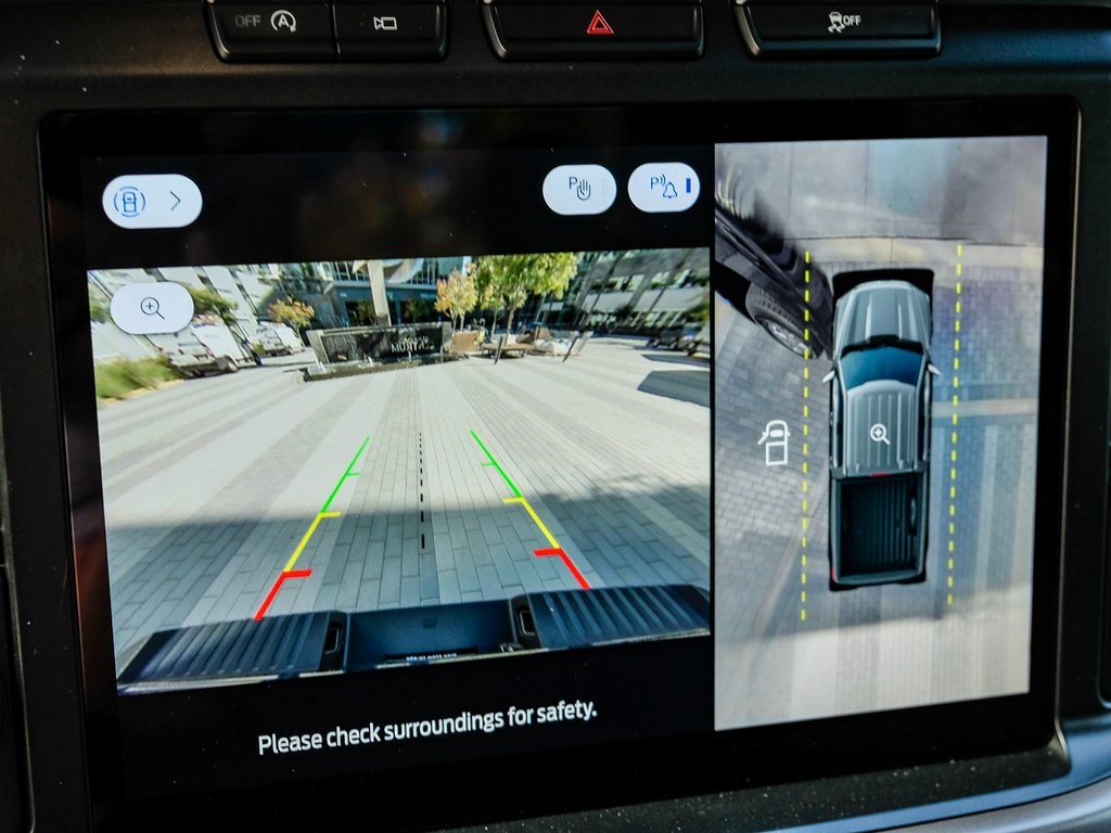 Vehicle image 23 of 48