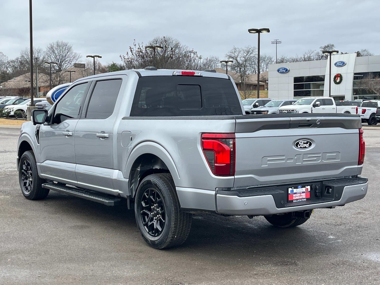 Vehicle image 7 of 30