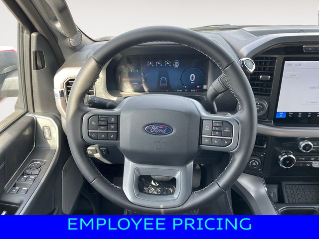 Vehicle image 12 of 15