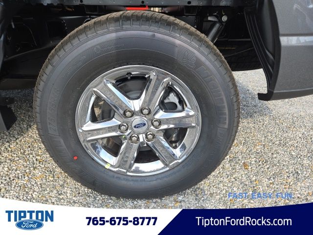 Vehicle image 12 of 44