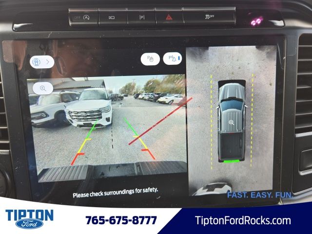 Vehicle image 19 of 44
