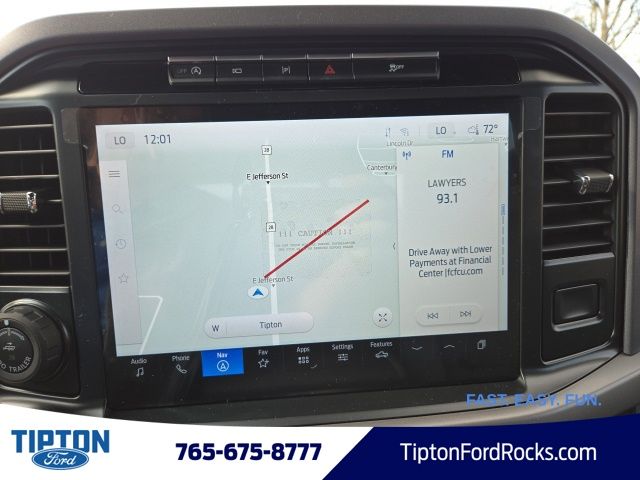 Vehicle image 18 of 44