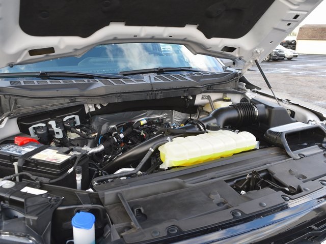 Vehicle image 12 of 39