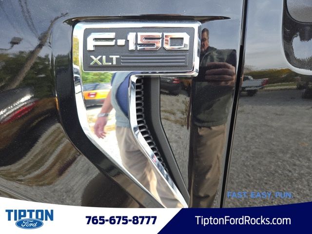 Vehicle image 43 of 45