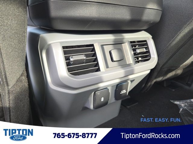 Vehicle image 20 of 45