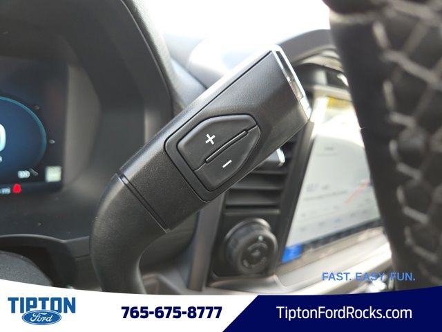 Vehicle image 18 of 45