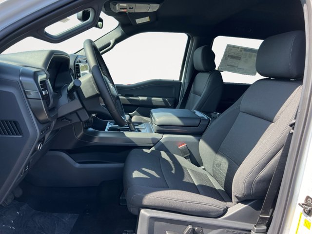 Vehicle image 10 of 22