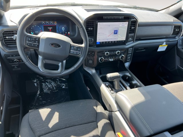Vehicle image 15 of 22