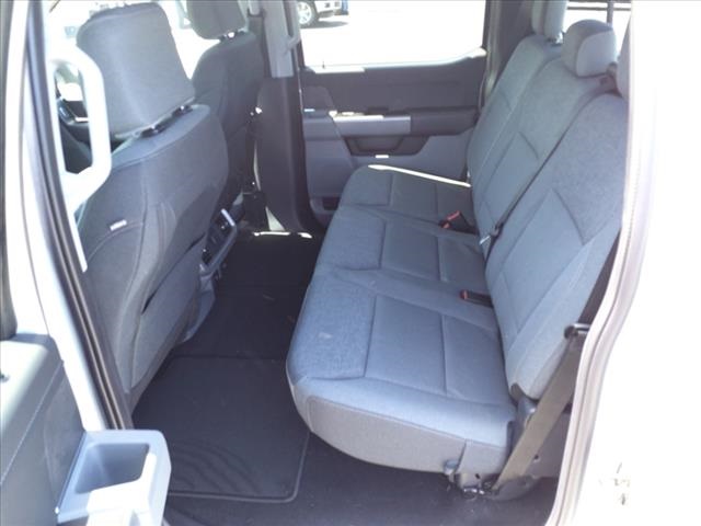 Vehicle image 6 of 21