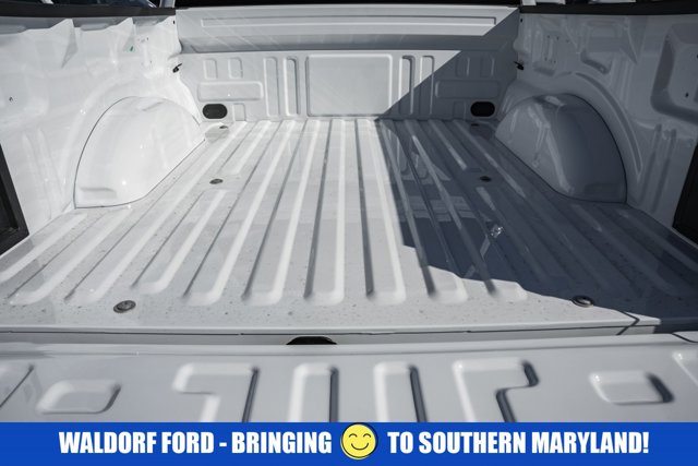 Vehicle image 21 of 49