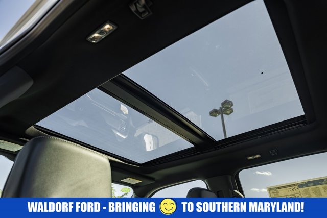 Vehicle image 38 of 49