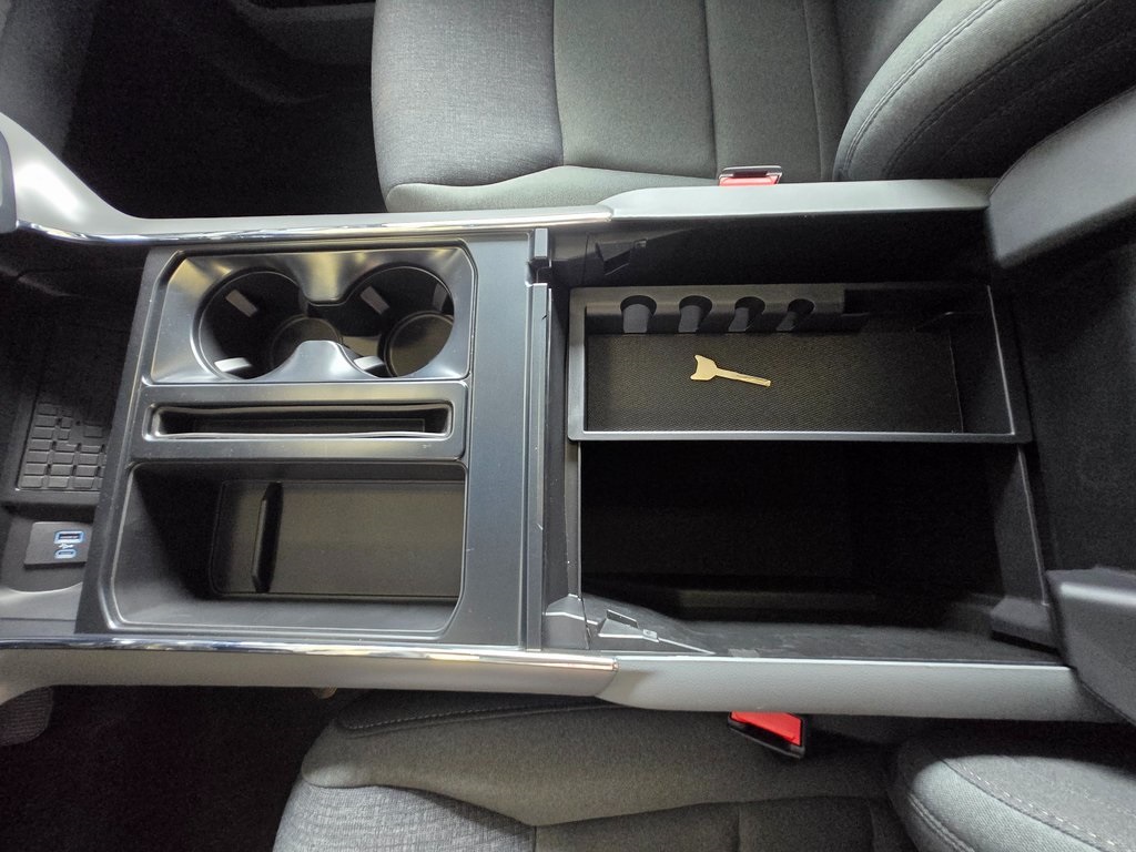 Vehicle image 20 of 33