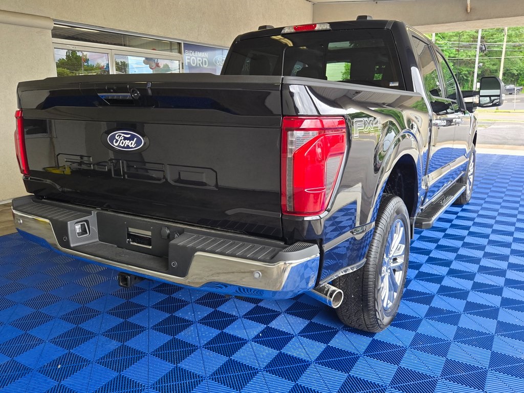 Vehicle image 2 of 33