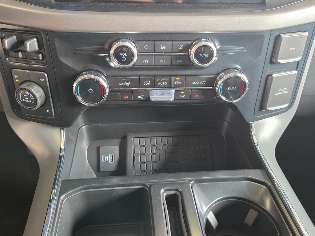 Vehicle image 19 of 33