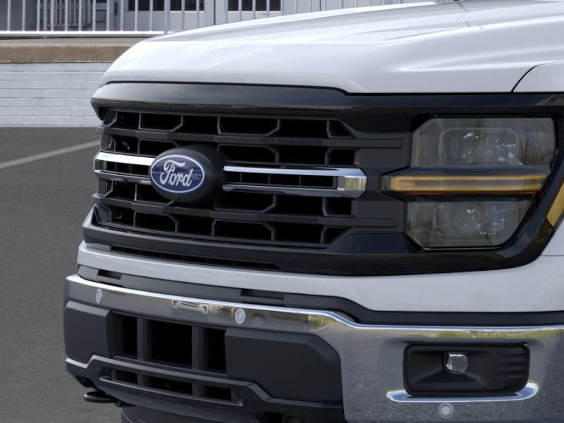 Vehicle image 17 of 22