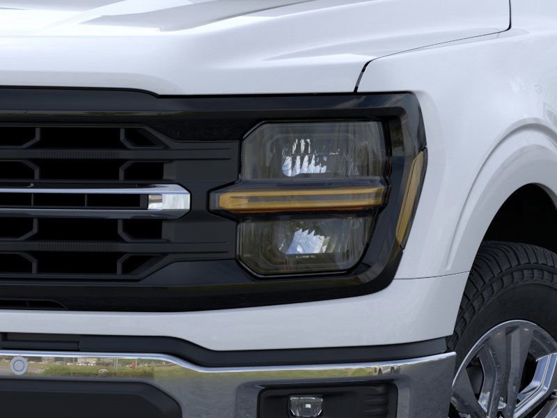 Vehicle image 18 of 22