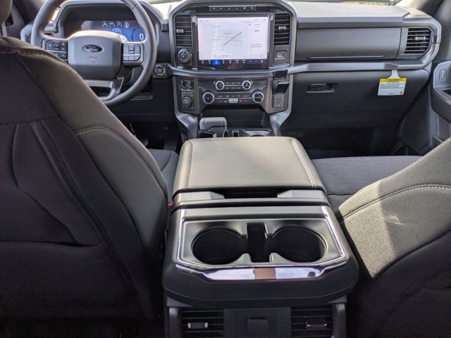 Vehicle image 27 of 39
