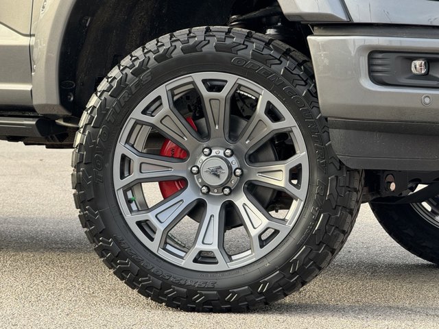 Vehicle image 9 of 30