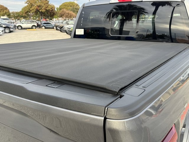 Vehicle image 12 of 30