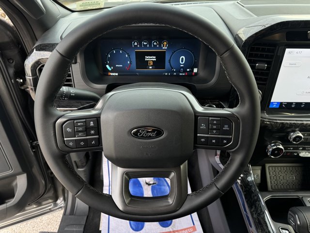 Vehicle image 19 of 30