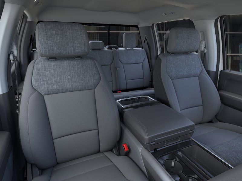 Vehicle image 11 of 23