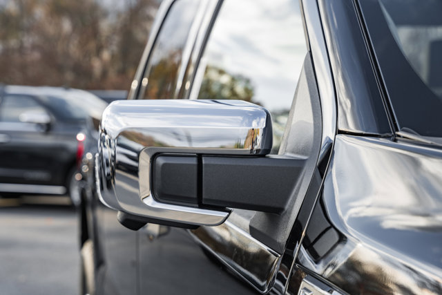 Vehicle image 31 of 45