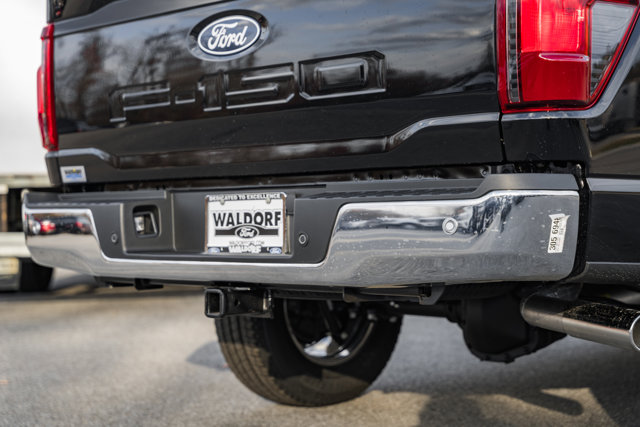 Vehicle image 37 of 45