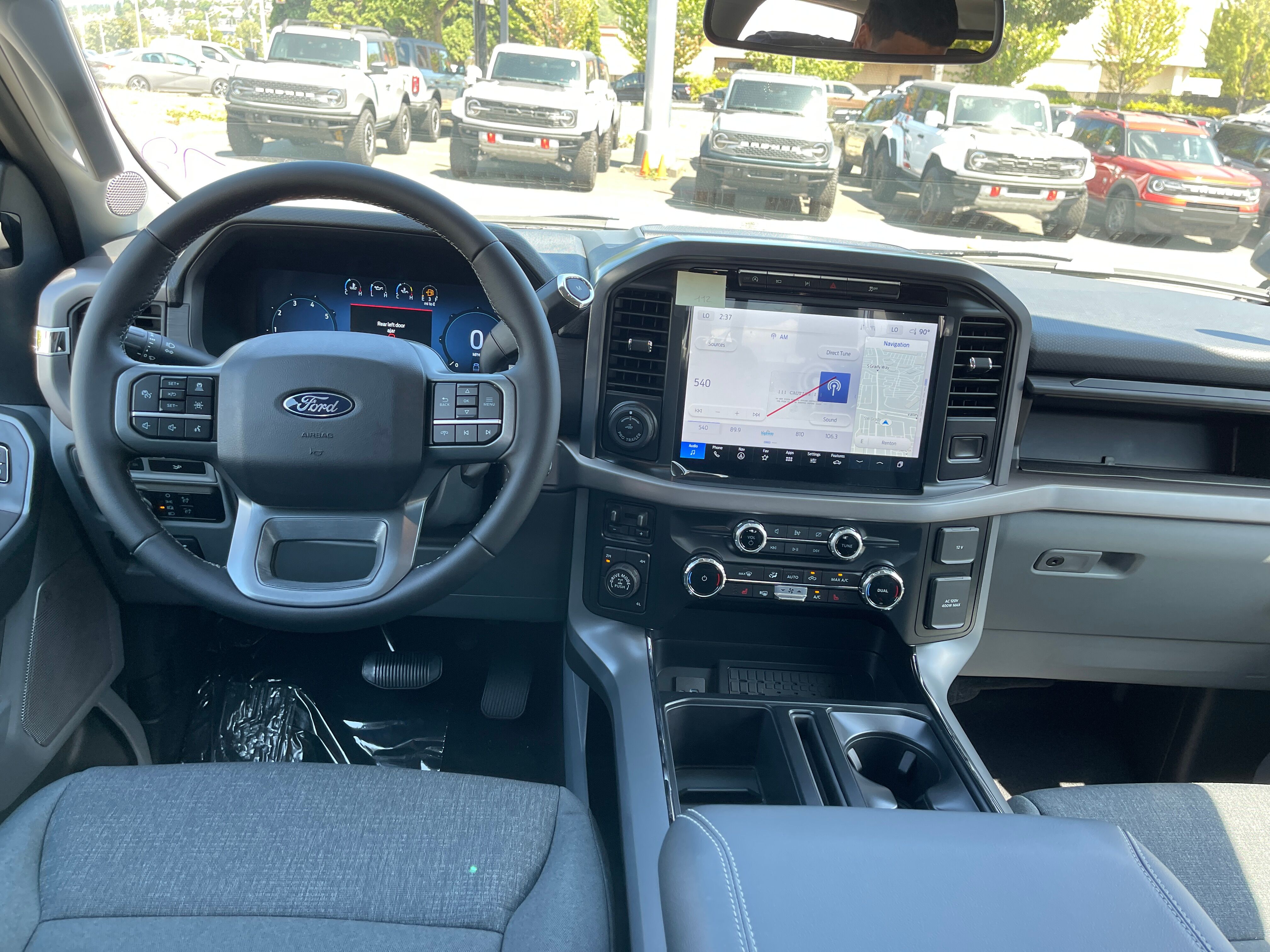 Vehicle image 10 of 10