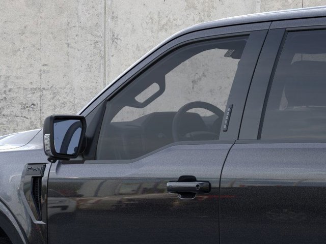Vehicle image 20 of 22