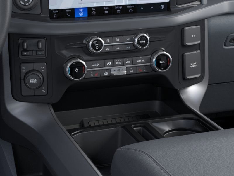 Vehicle image 15 of 22