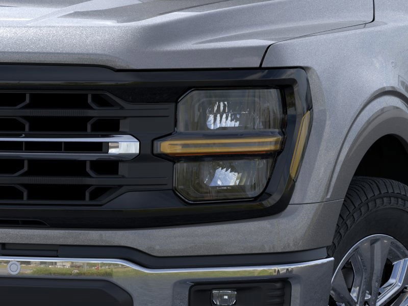 Vehicle image 18 of 22