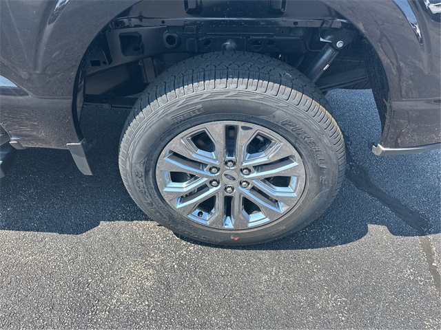 Vehicle image 11 of 31
