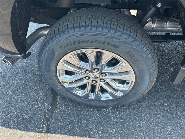 Vehicle image 12 of 31