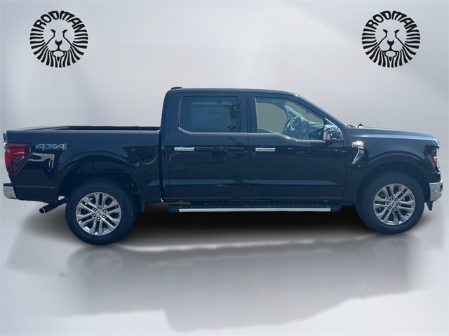 Vehicle image 4 of 31