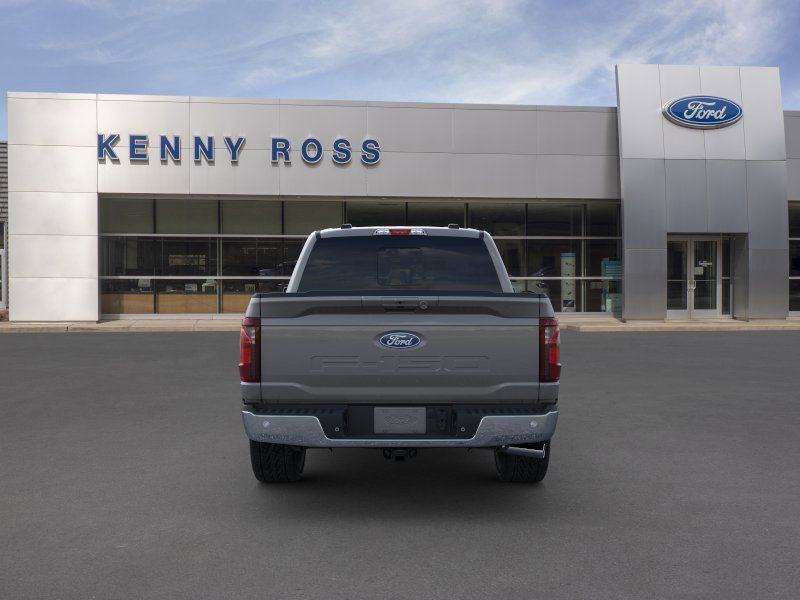 Vehicle image 6 of 23