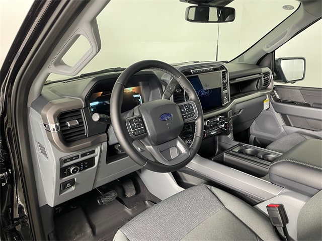 Vehicle image 9 of 23
