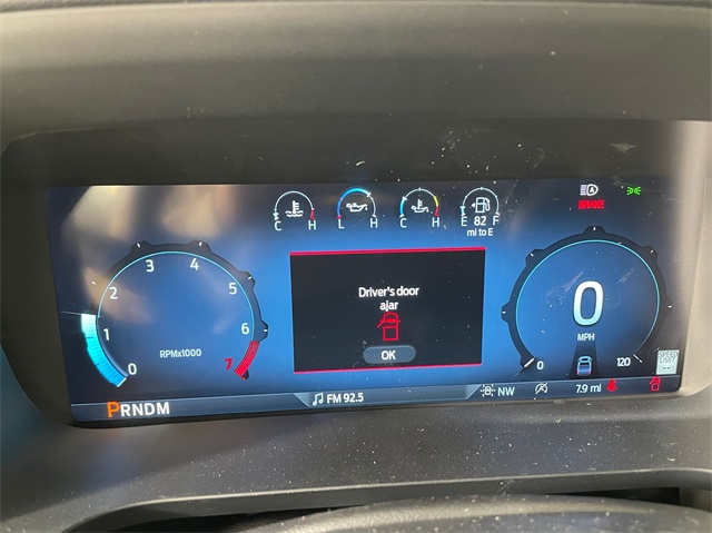 Vehicle image 10 of 23